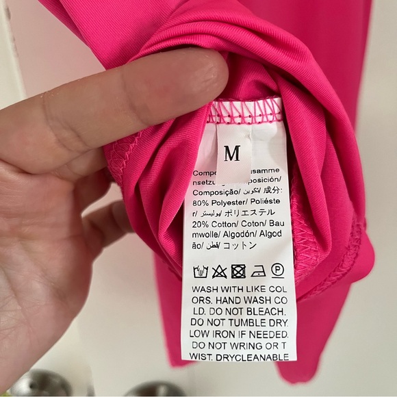 NWOT Women’s hot pink mini dresss - M - Picture 6 of 6